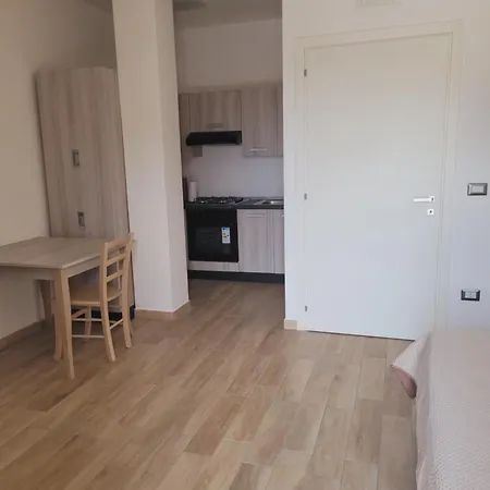 Apartment House Airport