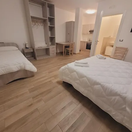 House Airport Apartment *