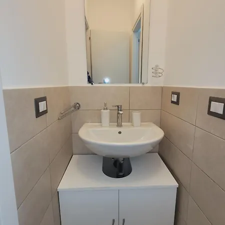 Appartement House Airport